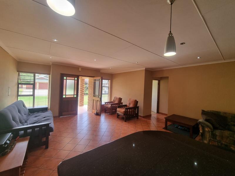 3 Bedroom Property for Sale in Hersham Western Cape